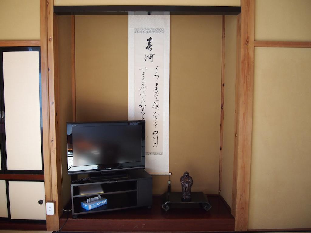 טסורואוקה Shukubo Kanbayashi Katsukane מראה חיצוני תמונה